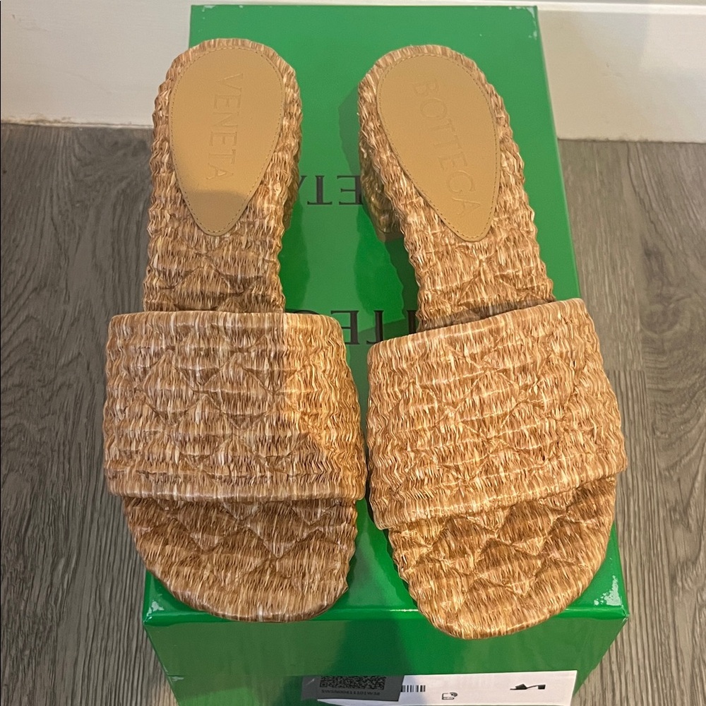 Bottega Veneta Woven Tan Sandals